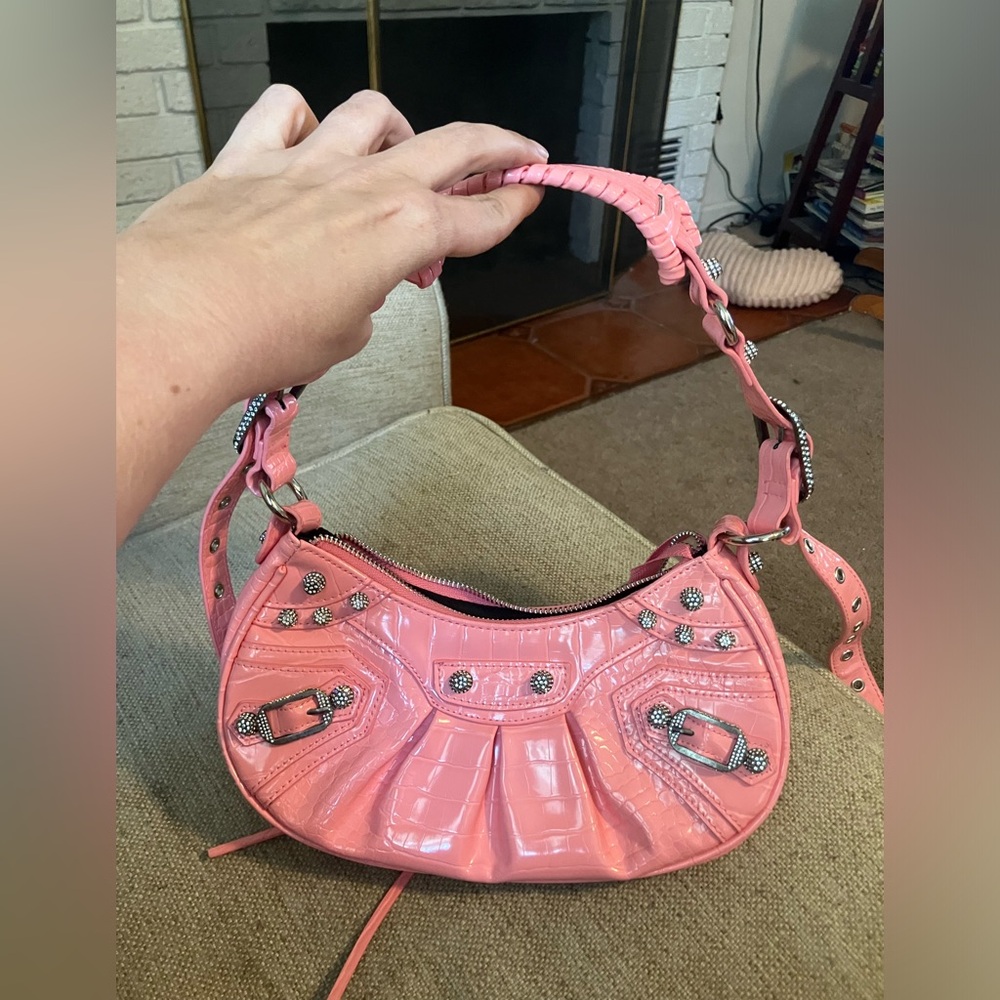 Leather pink studded fashion purse